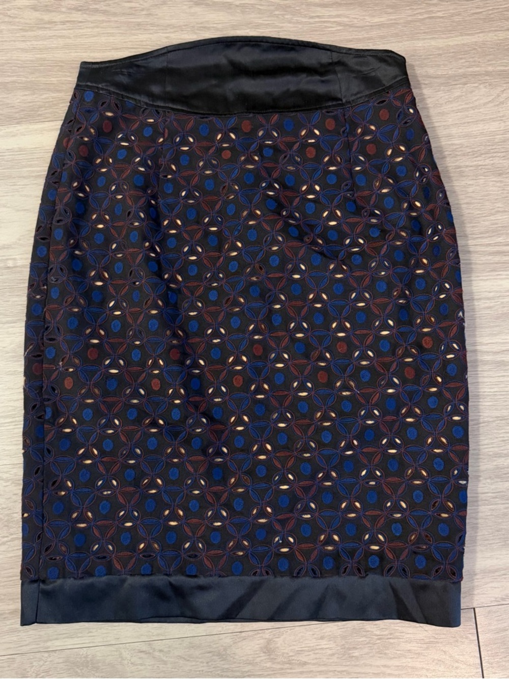 Catherine Malandrino, Printed, Eyelet, Silk and Wool, Pencil Skirt | W 2 - Picture 1 of 10